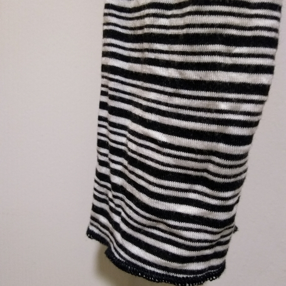 Versatile Striped, Lightweight Cardigan - Picture 10 of 16